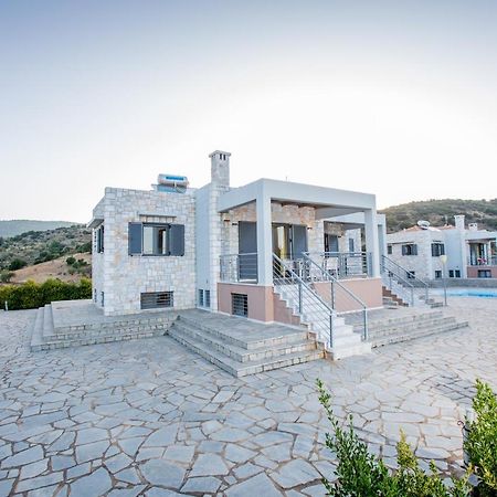 Raise Luxury Villas With A Great Sea View Of Astros 奥利尼梅利苟 外观 照片